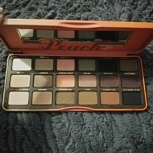 Too Faced sweet peach palette NWT